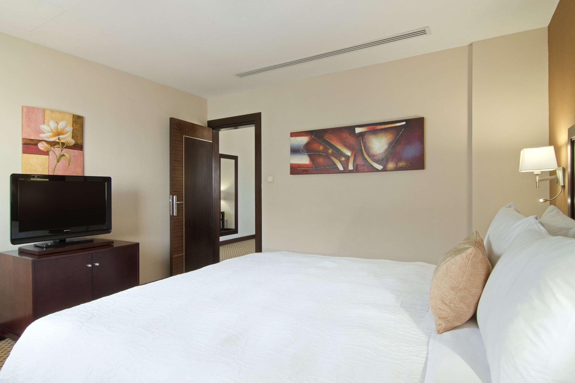 Hilton Garden Inn Riyadh Olaya Εξωτερικό φωτογραφία