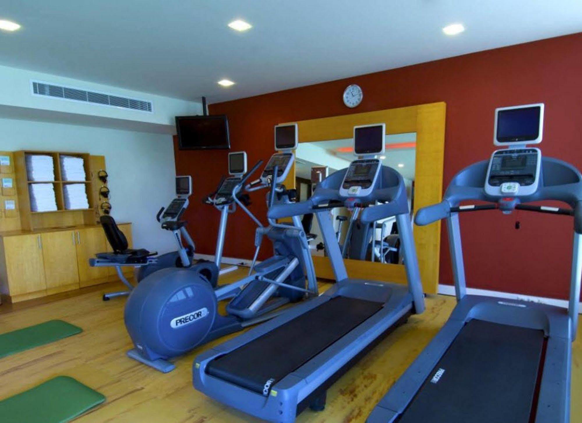 Hilton Garden Inn Riyadh Olaya Εξωτερικό φωτογραφία
