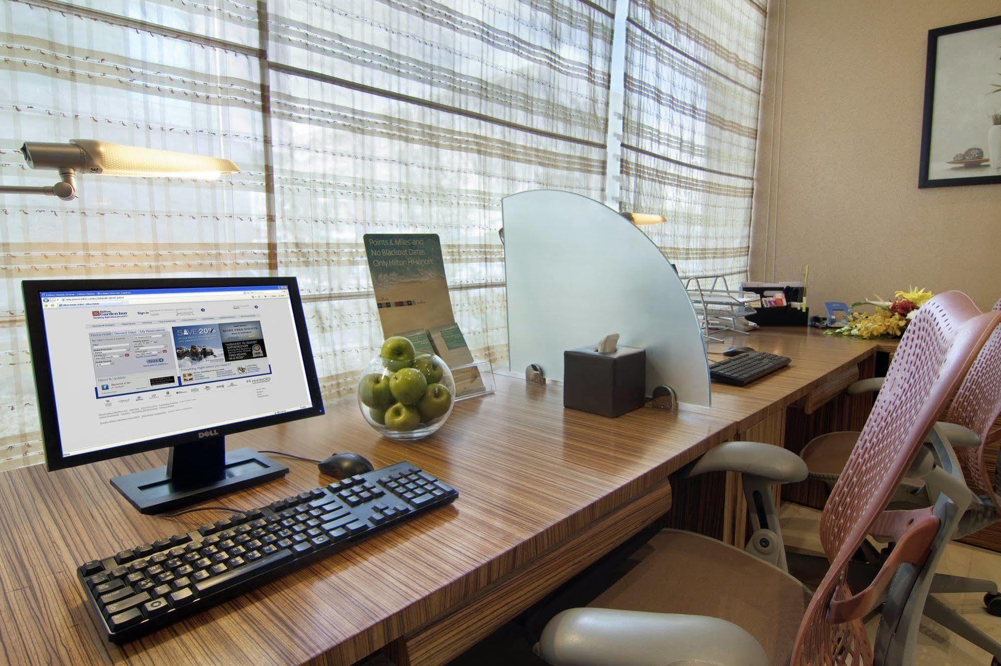 Hilton Garden Inn Riyadh Olaya Επιχειρήσεις φωτογραφία