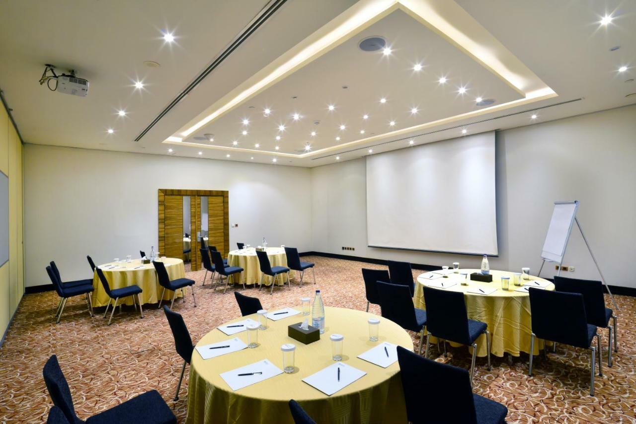 Hilton Garden Inn Riyadh Olaya Εξωτερικό φωτογραφία